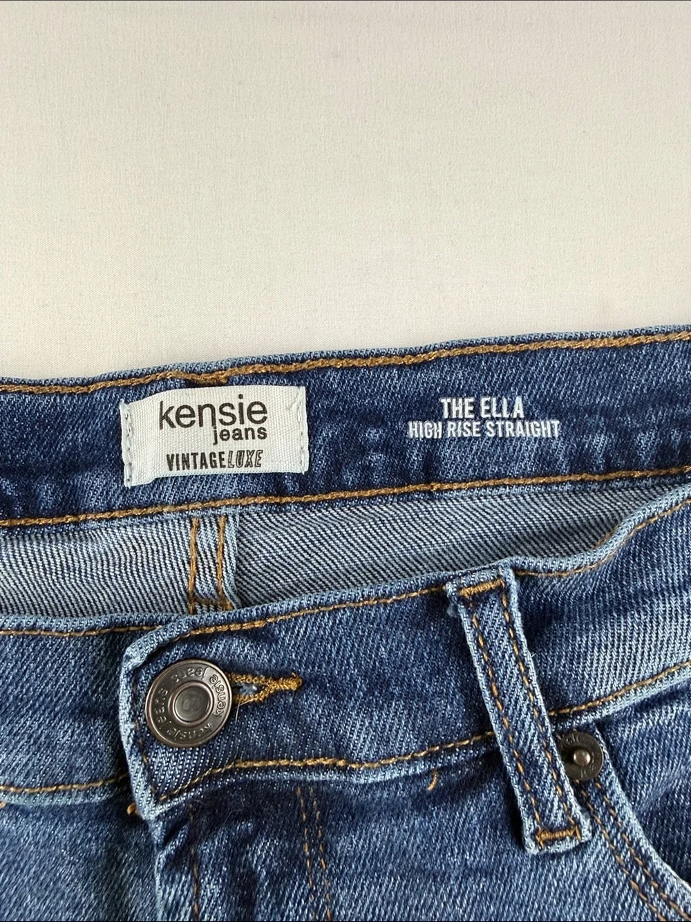 Kensie The Ella High Rise Straight Jeans Women's Size 32 EUC
